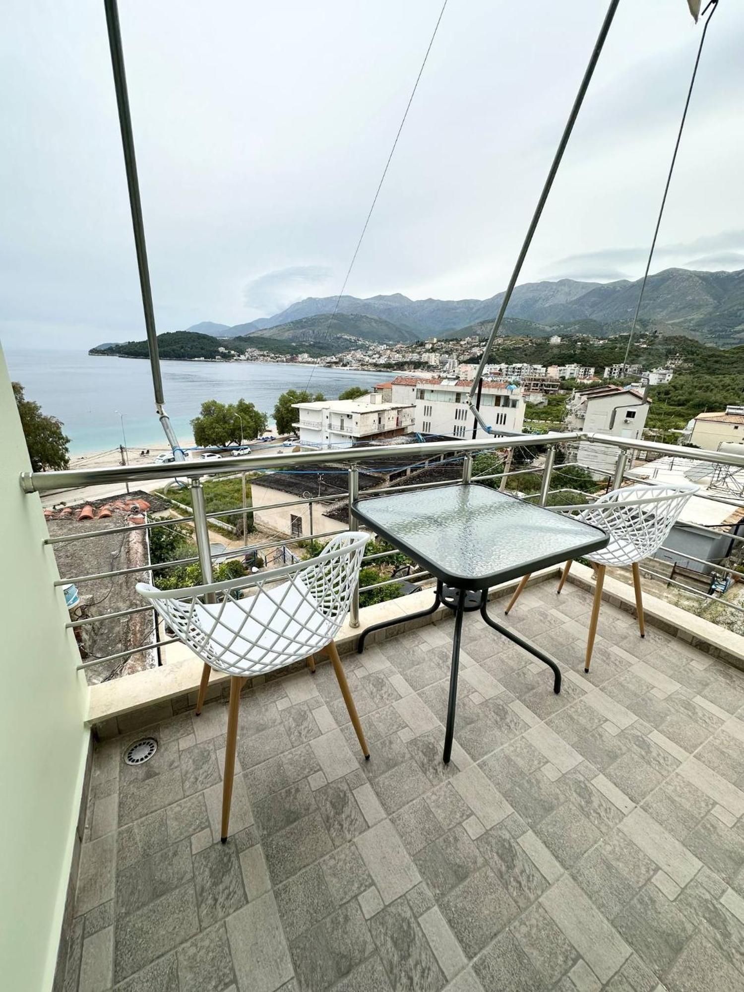 Rooms With View Himarë Pokoj fotografie