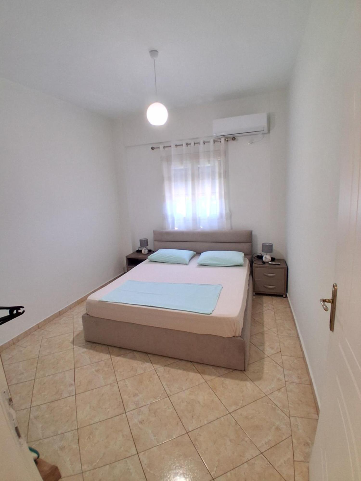 Rooms With View Himarë Pokoj fotografie